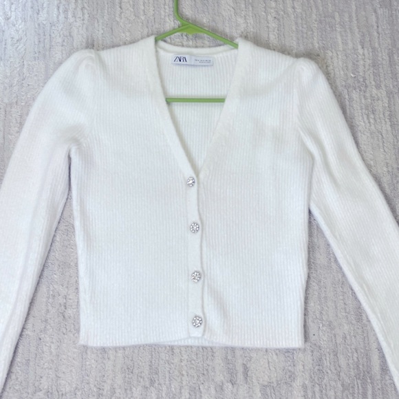 Zara fuzzy white cardigan with jewel buttons. Size small and work only once. - Picture 1 of 5